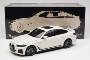 BMW i4 M50 G26 Alpine White Minichamps 1:18 110023011 Metāls — attēls 8 no 8