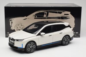 BMW iX Alpine White Minichamps 1:18 110023102 Metāls — attēls 8 no 8