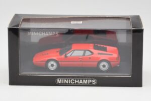 BMW M1 Sarkans Minichamps 1:43 430025022 Metāls — attēls 4 no 4