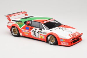 BMW M1 Winther Racing K. Winther / D. Mercer 24 Hours of Le Mans 1984 Minichamps 1:18 155842901 Metāls — attēls 4 no 6