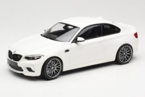 BMW M2 Competition F87 Balts Minichamps 1:18 155028000 Metāls