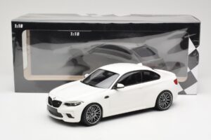 BMW M2 Competition F87 Balts Minichamps 1:18 155028000 Metāls — attēls 6 no 6