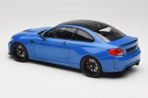 BMW M2 CS F87 Zils Metaliks Ar Melniem Diskiem Minichamps 1:18 155021022 Metāls — attēls 4 no 6