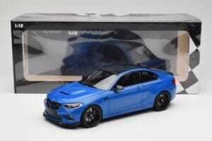 BMW M2 CS F87 Zils Metaliks Ar Melniem Diskiem Minichamps 1:18 155021022 Metāls — attēls 6 no 6