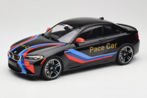 BMW M2 F87 Pace Car Minichamps 1:18 155026106 Metāls