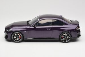 BMW M240i G42 Thundernight Metallic GT Spirit 1:18 GT504 Sveķi — attēls 3 no 6