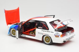 BMW M3 E30 #46 R. Ravaglia / E. Pirro WTCC Calder Park 1987 Minichamps 1:18 180872046-O Metāls — attēls 5 no 8