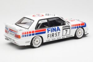 BMW M3 E30 #7 Fina J. Cecotto DTM 1992 AUTOart 1:18 89246 Metāls — attēls 2 no 7