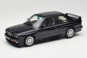 BMW M3 E30 Europameister Macau Blue Otto 1:18 OT1216 Metāls