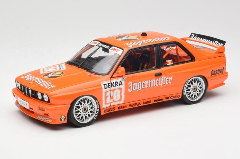 BMW M3 E30 #20 Jagermeister W. Gardner DTM 1992 Minichamps 1:18 180922020-O Metāls