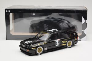 BMW M3 E30 JPS Team BMW #44 J. Richards / T. Longhurst Class Winners Bathurst 1000 1987 Minichamps 1:18 155872044 Metāls — attēls 6 no 6