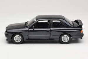 BMW M3 E30 Sport Evolution Blue Metallic Minichamps 1:18 180020308 Metāls — attēls 4 no 8