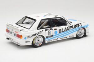 BMW M3 E30 Team Schnitzer #8 O. Manthey DTM 1988 Minichamps 1:18 155882008 Metāls — attēls 2 no 6