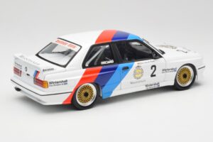 BMW M3 E30 #2 Warsteiner E. van de Poele DTM Champion 1987 Minichamps 1:18 80430396026-O Metāls — attēls 3 no 8