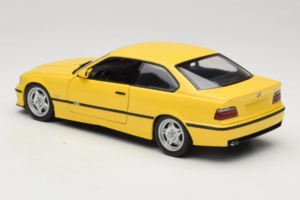 BMW M3 E36 Dakar Yellow UT Models 1:18 180022300 Metāls — attēls 7 no 8