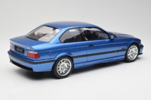 BMW M3 E36 Estoril Zils Otto 1:12 G016 Sveķi — attēls 2 no 6