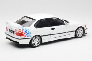 BMW M3 E36 Lightweight Balts Solido 1:18 S1803903 Metāls — attēls 3 no 8