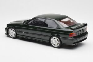 BMW M3 E36 GT British Racing Zaļš Otto 1:18 OT098 Sveķi — attēls 5 no 6
