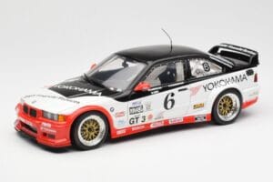 BMW M3 E36 GTR #0 B. Auberlen / M. Simo / P. Cunningham Daytona 24 Hours 1998 UT Models 1:18 39816 Metāls