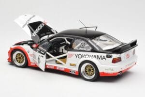 BMW M3 E36 GTR #0 B. Auberlen / M. Simo / P. Cunningham Daytona 24 Hours 1998 UT Models 1:18 39816 Metāls — attēls 5 no 8