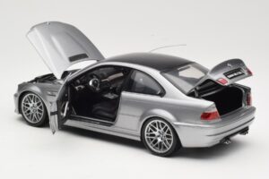 BMW M3 E46 CSL Sudrabs Kyosho 1:18 08506S Metāls — attēls 5 no 8