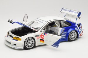 BMW M3 E46 GTR #42 J. Muller / J.J. Lehto ALMS 2001 Minichamps 1:18 80430139183 Metāls — attēls 2 no 8