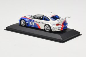 BMW M3 E46 GTR #42 P. Muller / J. Muller / H-J. Stuck / P. Lamy ADAC 24h Nurburgring 2004 Minichamps 1:43 BMW001 Metāls — attēls 3 no 4