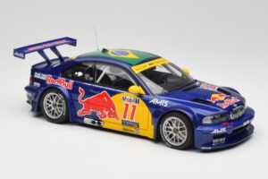 BMW M3 E46 GTR #11 Red Bull Interlagos 2005 AUTOart 1:18 80645 Metāls — attēls 4 no 6