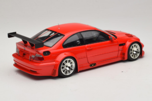 BMW M3 E46 GTR Street Sarkans Minichamps 1:18 100012101 Metāls — attēls 3 no 8