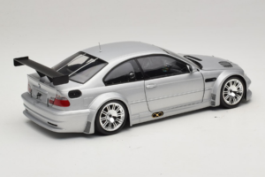 BMW M3 E46 GTR Street Sudrabs Minichamps 1:18 100012100 Metāls — attēls 3 no 8