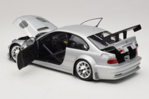 BMW M3 E46 GTR Street Sudrabs Minichamps 1:18 100012100 Metāls — attēls 5 no 8
