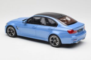 BMW M3 F80 Yas Marina Zils GT Spirit 1:18 GT055 Sveķi — attēls 5 no 6