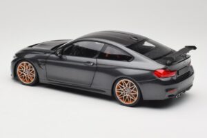 BMW M4 F82 GTS Mineral Grey Metallic Minichamps 1:18 110025222 Metāls — attēls 7 no 8