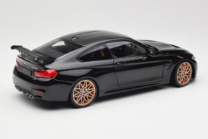 BMW M4 F82 GTS Sapphire Black Metallic Minichamps 1:18 110025220 Metāls — attēls 3 no 8