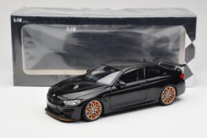 BMW M4 F82 GTS Sapphire Black Metallic Minichamps 1:18 110025220 Metāls — attēls 8 no 8