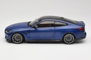 BMW M4 G82 Zils Metallic Minichamps 1:18 113020123 Metāls — attēls 4 no 8