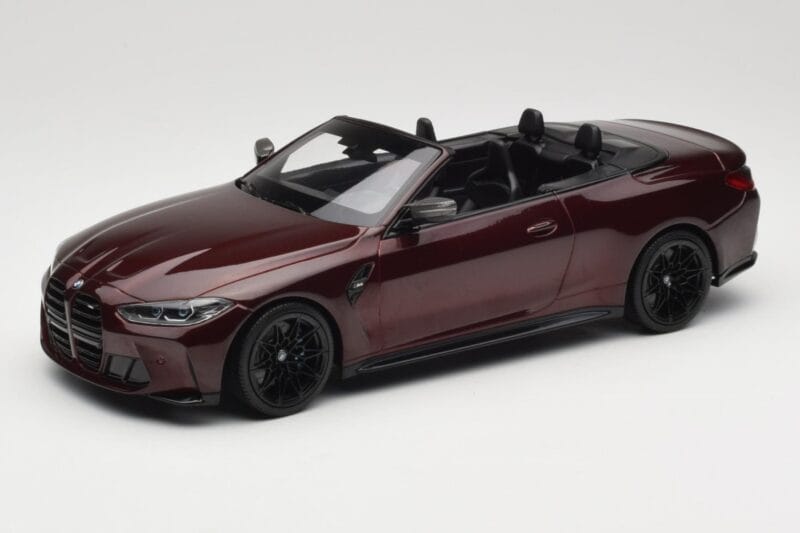 BMW M4 G83 Kabriolets Sarkans Metaliks Minichamps 1:18 155021032 Metāls