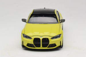 BMW M4 G82 Dzeltens Dīlera Izdevums Minichamps 1:18 80435A51949-R1 Metāls — attēls 4 no 10