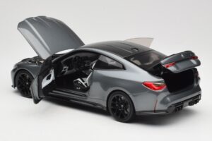 BMW M4 G82 Pelēks Metallic Minichamps 1:18 113020124 Metāls — attēls 7 no 8