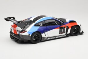 BMW M4 G82 GT3 Presentation 2021 Minichamps 1:18 80435A5D002 Metāls — attēls 3 no 8