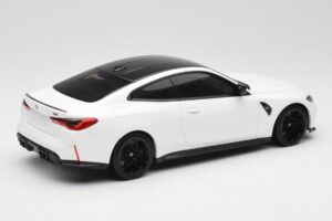 BMW M4 G82 Balts Minichamps 1:18 155020122 Metāls — attēls 2 no 6
