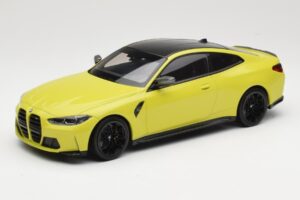BMW M4 G82 Dzeltens Minichamps 1:18 155020120 Metāls