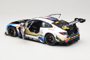 BMW M4 GT3 #46 V. Rossi / A. Farfus / M. Martin Team WRT 12 Hours of Bathurst 2023 Minichamps 1:18 113232146 Metāls — attēls 5 no 8