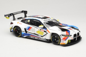 BMW M4 GT3 #46 V. Rossi / A. Farfus / M. Martin Team WRT 12 Hours of Bathurst 2023 Minichamps 1:18 113232146 Metāls — attēls 6 no 8