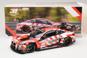 BMW M4 GT3 LMGT3 #31 D. Leung / S. Gelael / A. Farfus Team WRT 2nd Place 24 Hours of Le Mans 2024 Minichamps 1:18 113242431 M — attēls 8 no 8