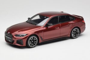 BMW M440i G26 Gran Coupe Aventurine Sarkans Otto 1:18 OT1075 Sveķi