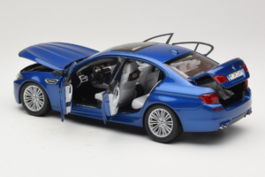 BMW M5 F10 Monte Carlo Blue Paragon 1:18 80432186352 Metāls — attēls 5 no 8