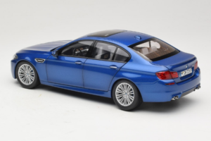 BMW M5 F10 Monte Carlo Blue Paragon 1:18 80432186352 Metāls — attēls 7 no 8