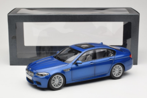 BMW M5 F10 Monte Carlo Blue Paragon 1:18 80432186352 Metāls — attēls 8 no 8