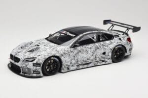 BMW M6 GT3 F13 Presentation Spa 2015 Minichamps 1:18 155152699 Metāls